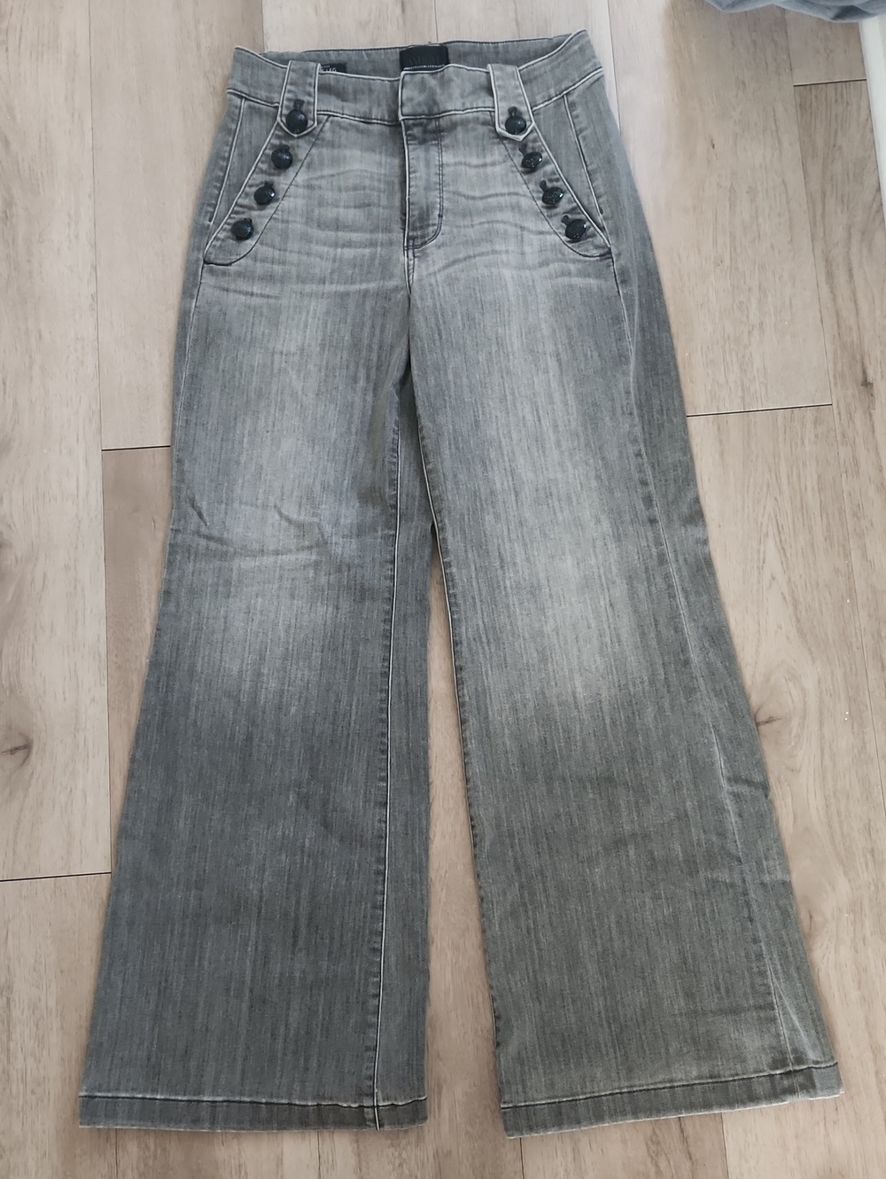 White House Black Market Gray Mariner Wide-Leg Jeans with Button Accent
